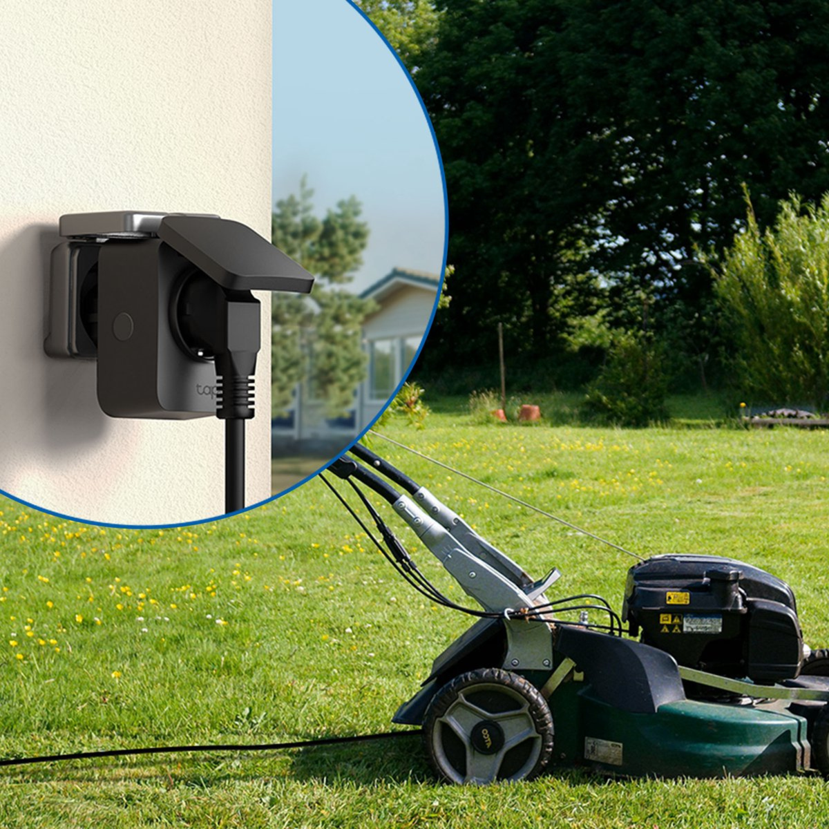 Tapo P410M buitenstekker in gebruik in de tuin